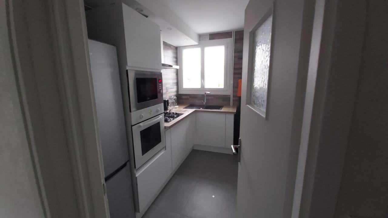 F3 Appartement 2 Chambre Un Salon Avec Wifi Saint-Jean-de-la-Ruelle Exterior foto